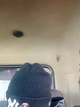 vergonahah online show from April 16, 1:33 pm