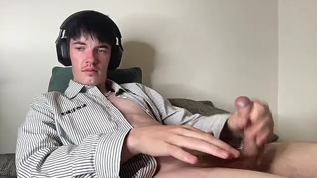 NovaTwinkx online show from February 5, 10:33 am