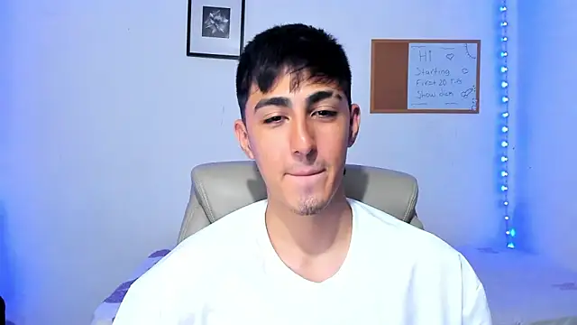 babyted272 online show from March 19, 10:02 pm