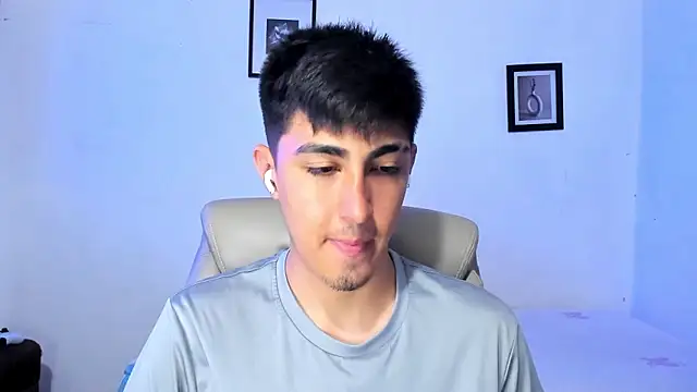 babyted272 online show from March 7, 5:16 am