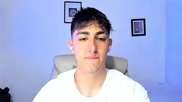 babyted272 online show from March 15, 11:07 am