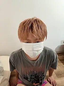 kaisei  online show from May 15, 8:50 pm