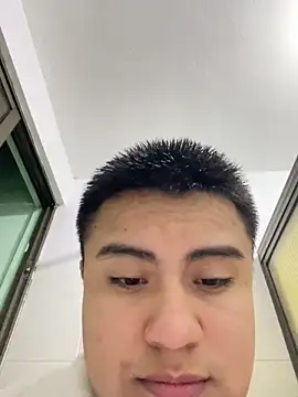 andresmahecha777 online show from February 26, 5:31 am