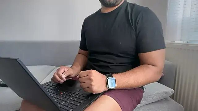 justonce2 online show from March 12, 9:17 am