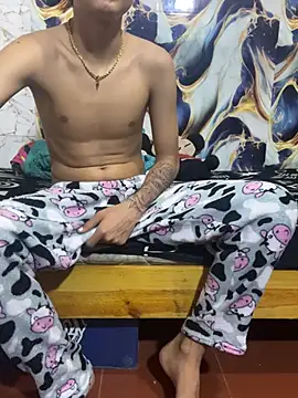 MichaelMiller20261 online show from July 17, 3:14 am