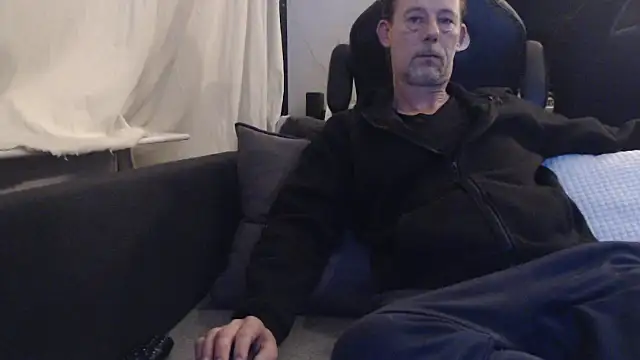 Sexy Ass Mike online show from February 19, 11:12 pm