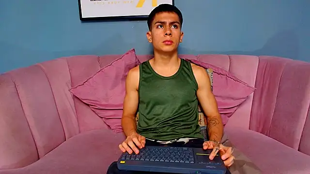 Aron pulse online show from April 2, 2:36 pm