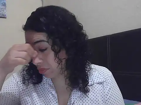 DalilahMx online show from February 23, 7:48 pm