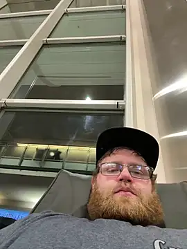 arcticman103 online show from February 13, 7:03 am