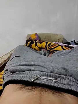 onurcannnnnnmmms online show from February 25, 3:46 pm