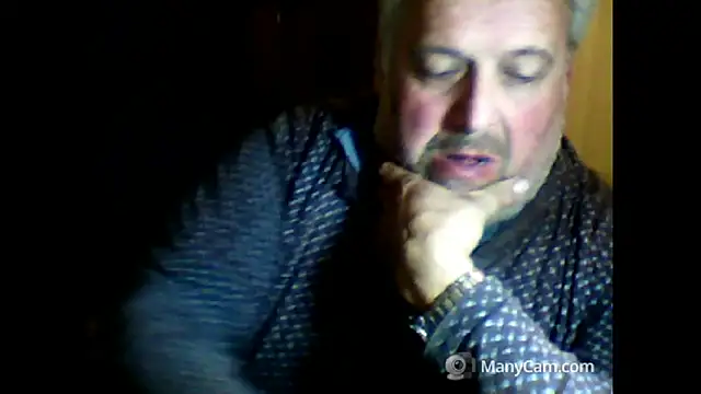 swichcassanesi online show from February 7, 9:31 pm