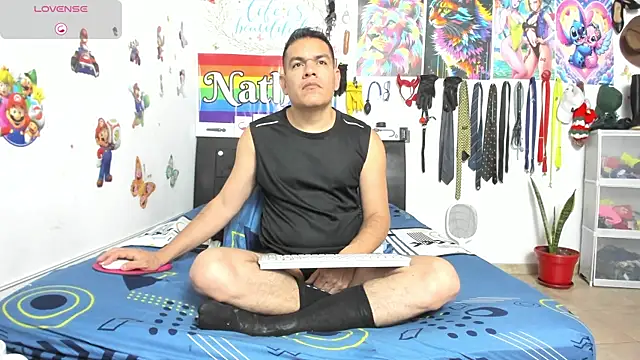 nathannathaniel online show from May 24, 11:49 am
