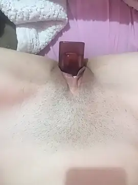 Yasminfachini online show from February 6, 7:38 am