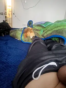 ferrerolatino online show from April 8, 7:44 pm