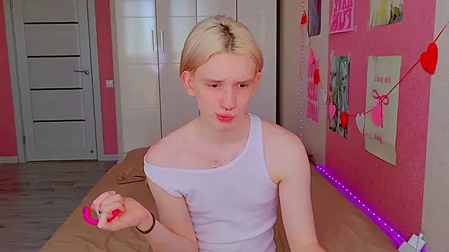 Ron Vilss online show from March 21, 8:19 am