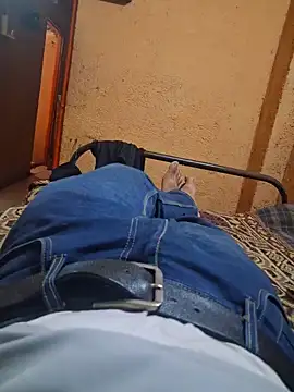 hot---boy1 online show from March 29, 5:18 am