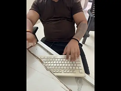 Rah0091 online show from February 26, 7:21 am