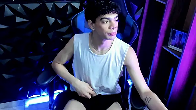 Elbombondelcircuit online show from February 16, 7:45 pm