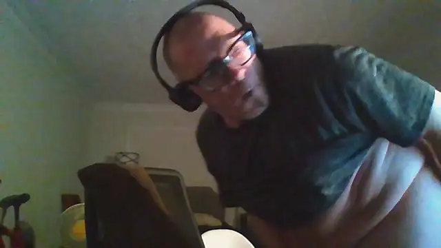 melvinsnow online show from May 1, 12:04 am