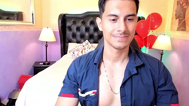 Mike Conors online show from February 18, 1:59 am