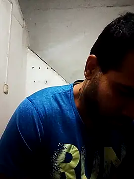 thom 1 online show from June 3, 11:43 pm