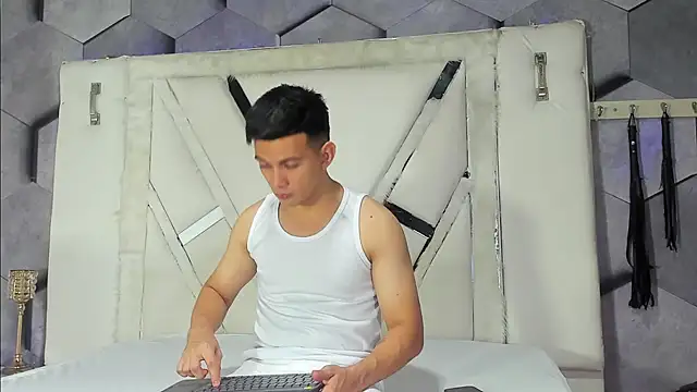 GoldenBoyM online show from February 10, 2:38 am