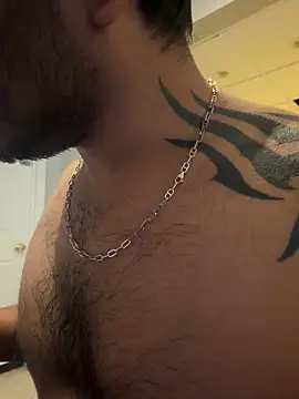 DaggerTie online show from February 5, 8:27 pm