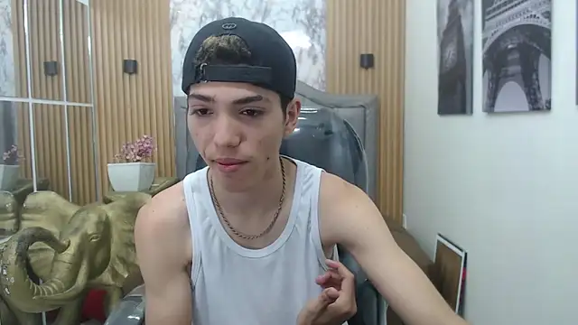 Asher costa online show from April 15, 10:10 pm