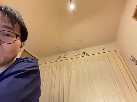 shizuku-kun211 online show from July 28, 5:23 pm