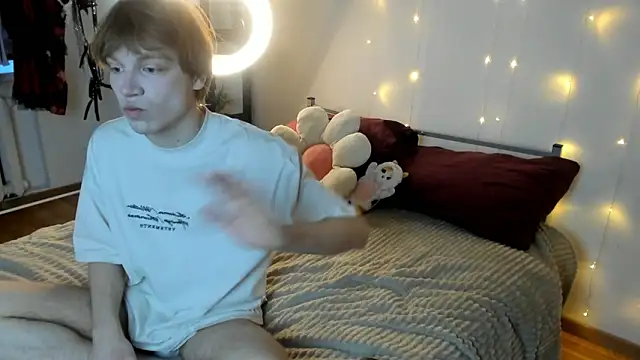 CalmFever online show from February 9, 2:11 pm