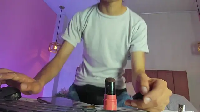  camilo ortiz online show from July 23, 2:36 pm