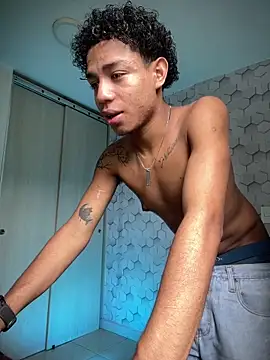 777 dmz  online show from February 22, 6:31 pm