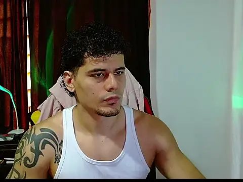 Logan0626 online show from March 20, 7:18 pm