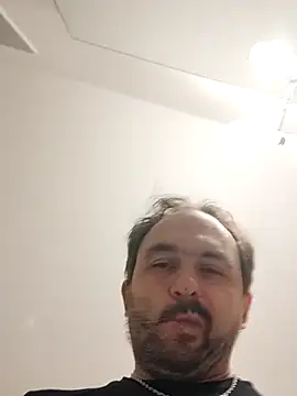 Luluberlu04 online show from April 2, 9:00 pm