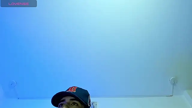 light eyes  online show from June 17, 9:27 pm