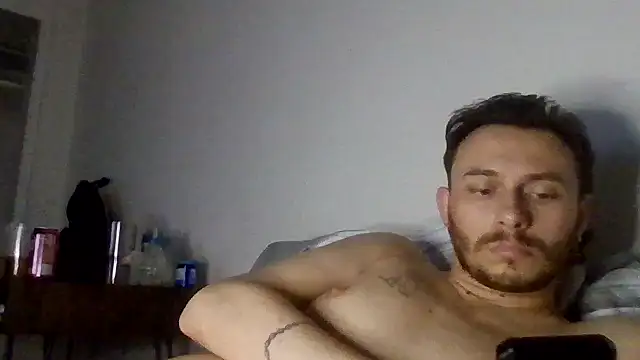 Tallhungandcloudy online show from March 28, 11:10 am