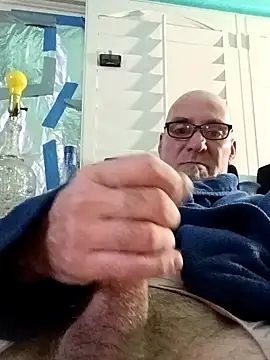 scott12347762 online show from February 19, 5:04 am