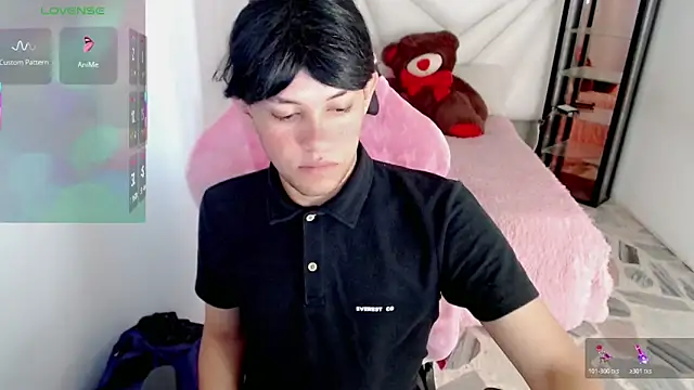 Top and bottom online show from May 14, 9:02 pm