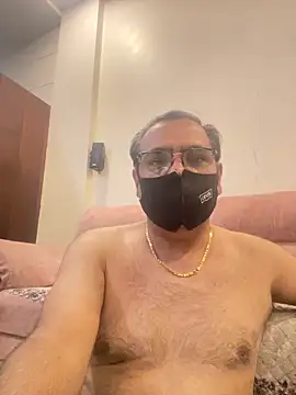 maleattention online show from April 28, 4:11 pm