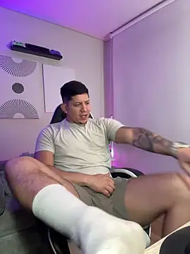  robertobaggioo online show from March 17, 12:29 pm