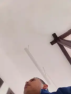 Hachi28 online show from April 9, 4:57 pm