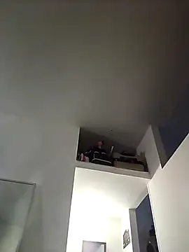 Milwokee online show from February 25, 7:09 am