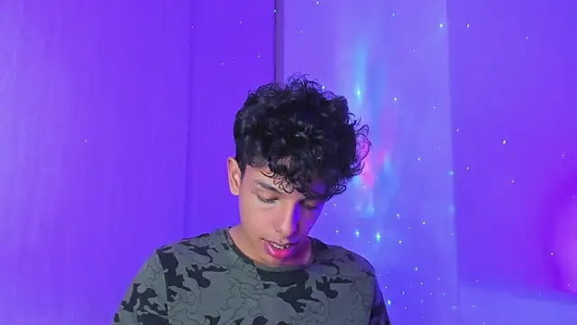 Maxfrost1 online show from June 1, 12:55 am
