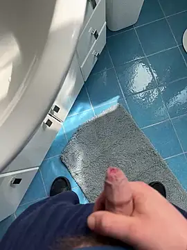 D4n13l47 online show from April 17, 8:06 am