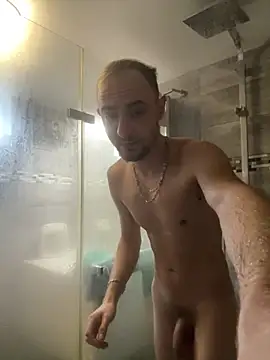 Crevette311 online show from December 3, 11:27 am