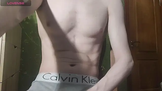 Lasardxxx online show from February 21, 4:30 pm