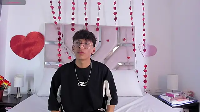 Angel Lux online show from February 26, 7:37 pm