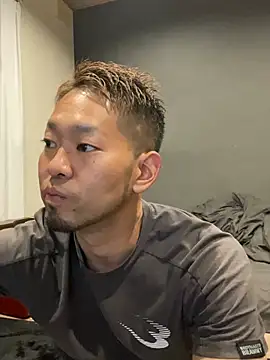ryuaaaaa online show from June 10, 1:01 pm