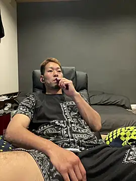 ryuaaaaa online show from June 25, 2:11 pm