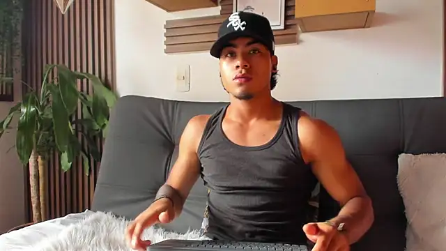 Jeremy wallker online show from March 16, 9:08 pm